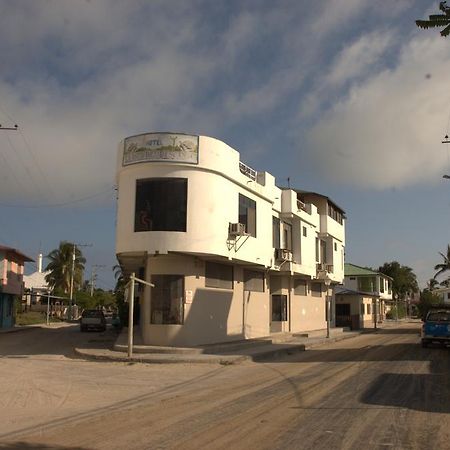 Hostal La Isla Del Descanso Puerto Villamil Exterior foto